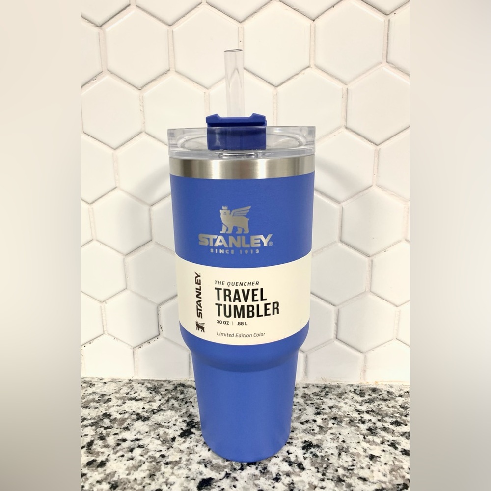 Stanley PERIWINKLE ENVY Limited- Edition 30oz Adventure Quencher Travel Tumbler